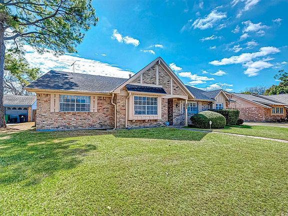 3rd image of 8515 De Moss Dr