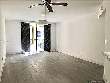 2nd image of 8353 Lake Dr APT 203