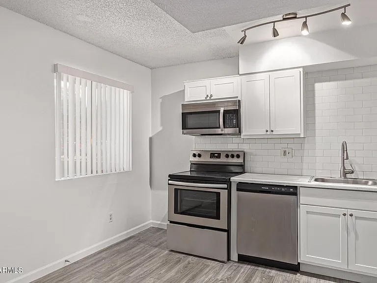 Welcome to The Sanctuary on Wilson - First Month FREE with approved application — Photo 16