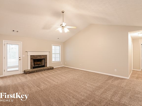 3rd image of 6028 Cole Ln