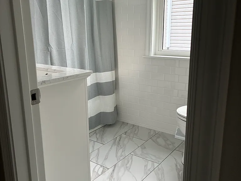 306 Grape St — Photo 11