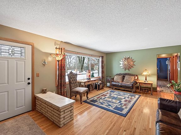 3rd image of 8865 Mississippi Blvd NW