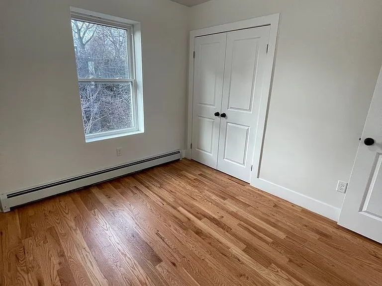 111 Johnston St. — Photo 7