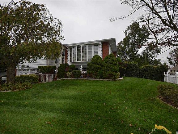 2nd image of 179 Sycamore Ave
