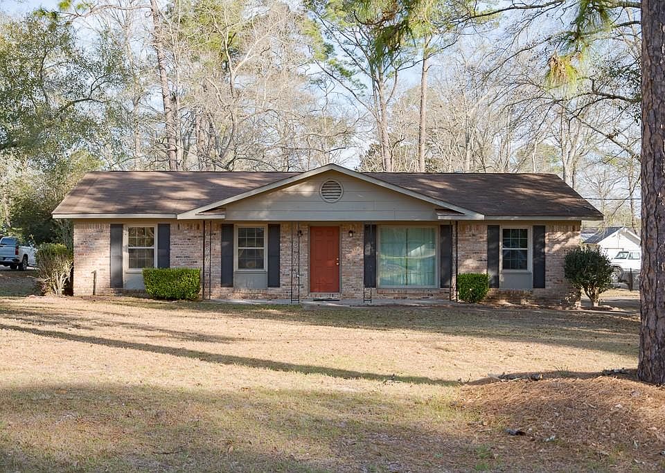 1st image of 3914 Blue Gill Cir