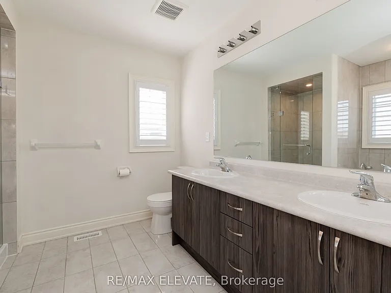 255 McKean Dr N — Photo 22