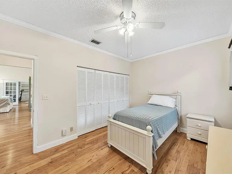 7644 Elmridge Dr — Photo 30