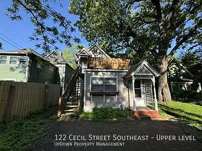 122 Cecil St SE #UPPER LEVEL — Photo 5