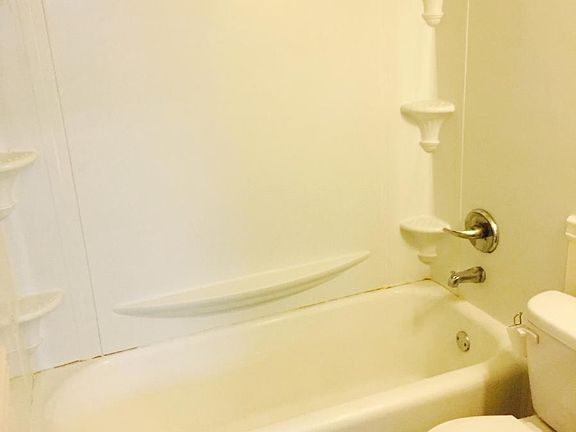 3rd image of 1502 Broadway St APT 1F