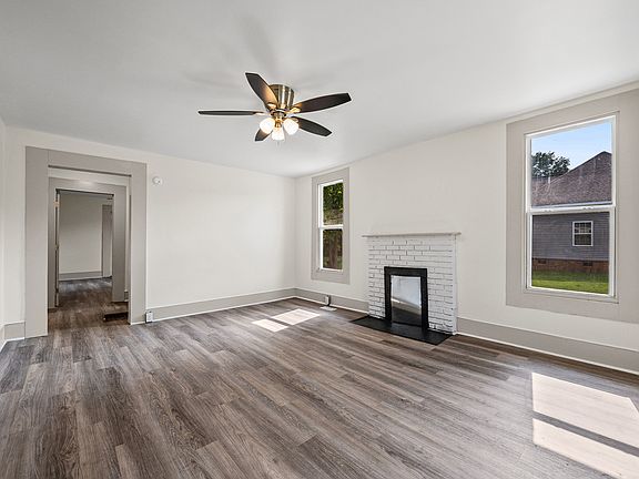 5th image of 151 Palisade St