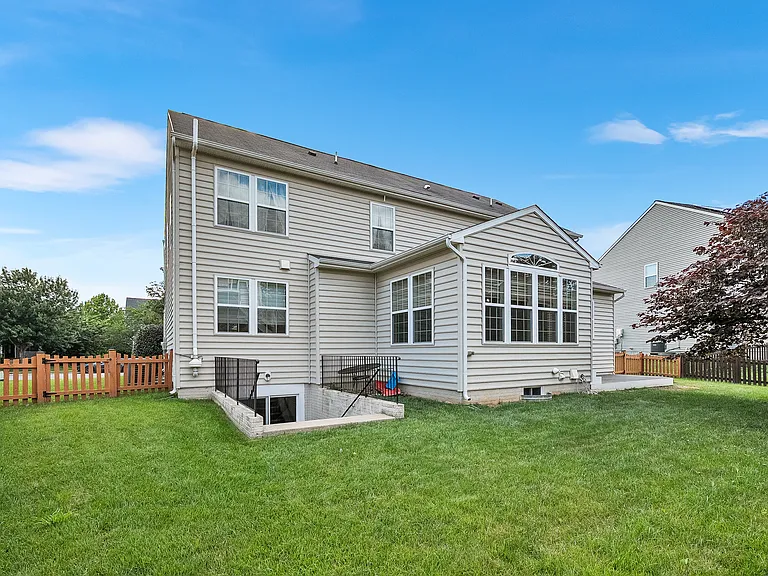 14923 Spriggs Tree Ln — Photo 44