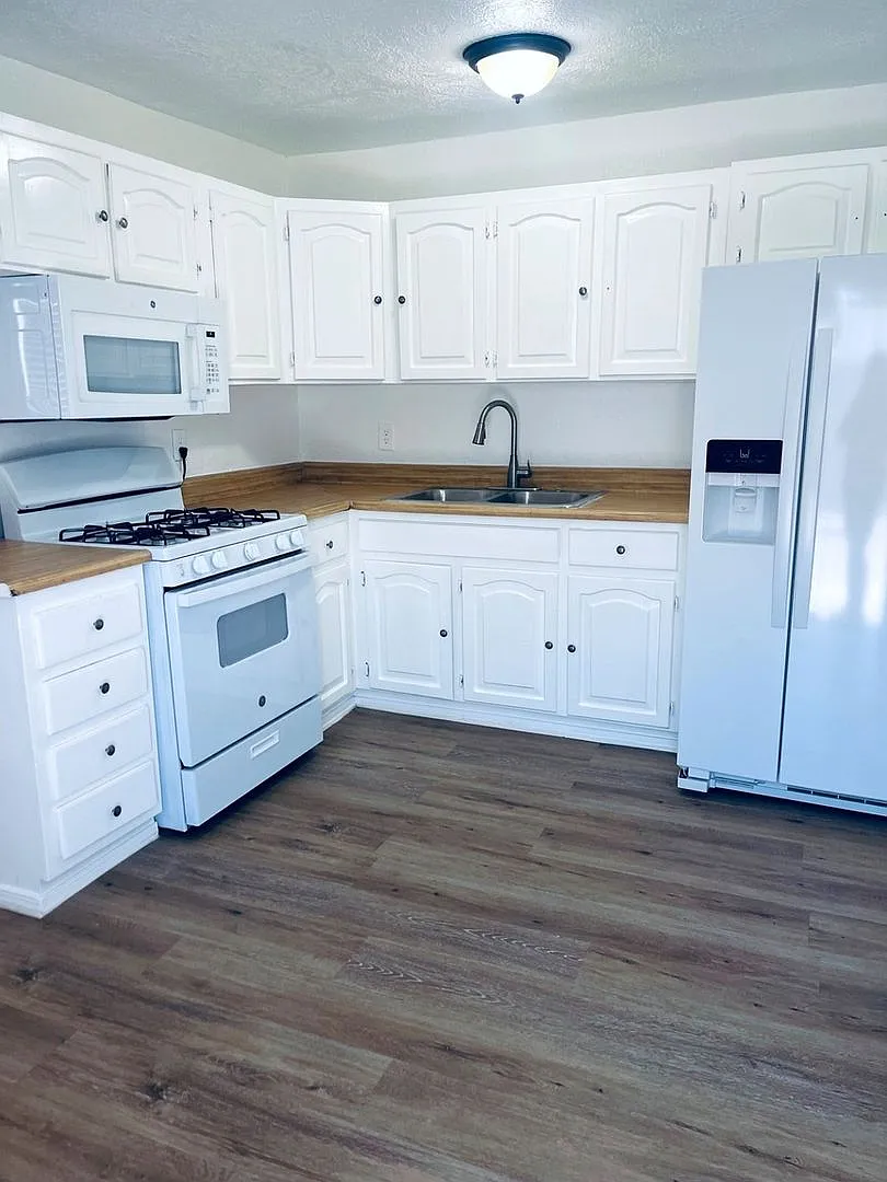 Comfortable home in Albuquerque — Photo 3