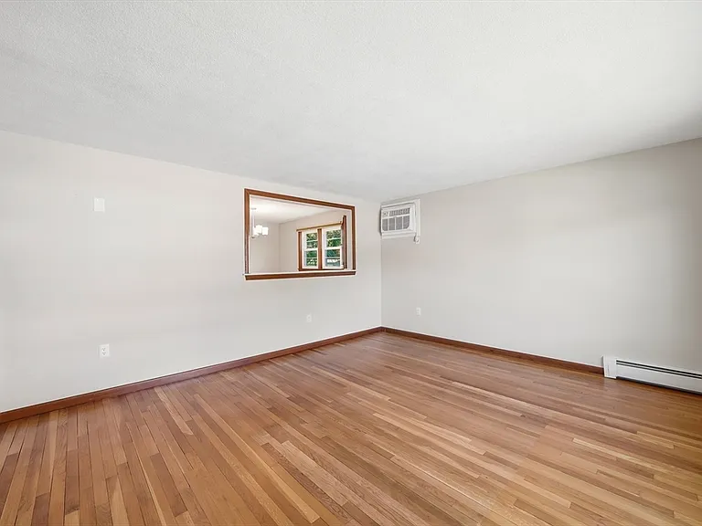 6 Belmont Rd — Photo 18