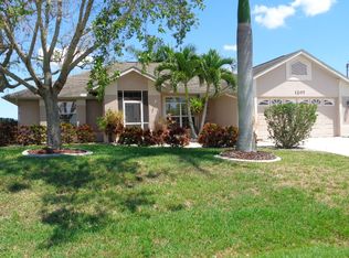 1207 NW 18th St, Cape Coral, FL 33993