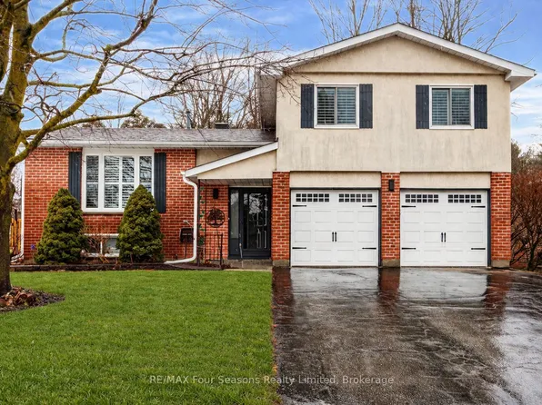 218 Datas Dr, Clearview, ON L0M 1S0