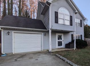 3405 Tinley Park Dr, Winston Salem, NC 27107