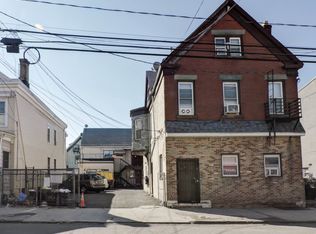 454-456 E Jersey St, Elizabeth, NJ 07206