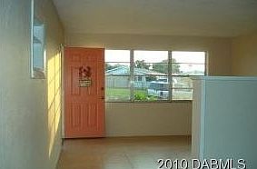 5th image of 50 Beechwood Dr