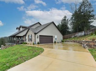 156 Grist Mill Rd, Branson, MO 65616