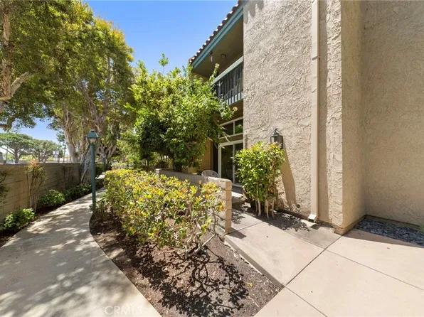 1028 Palo Verde Ave, Long Beach, CA 90815