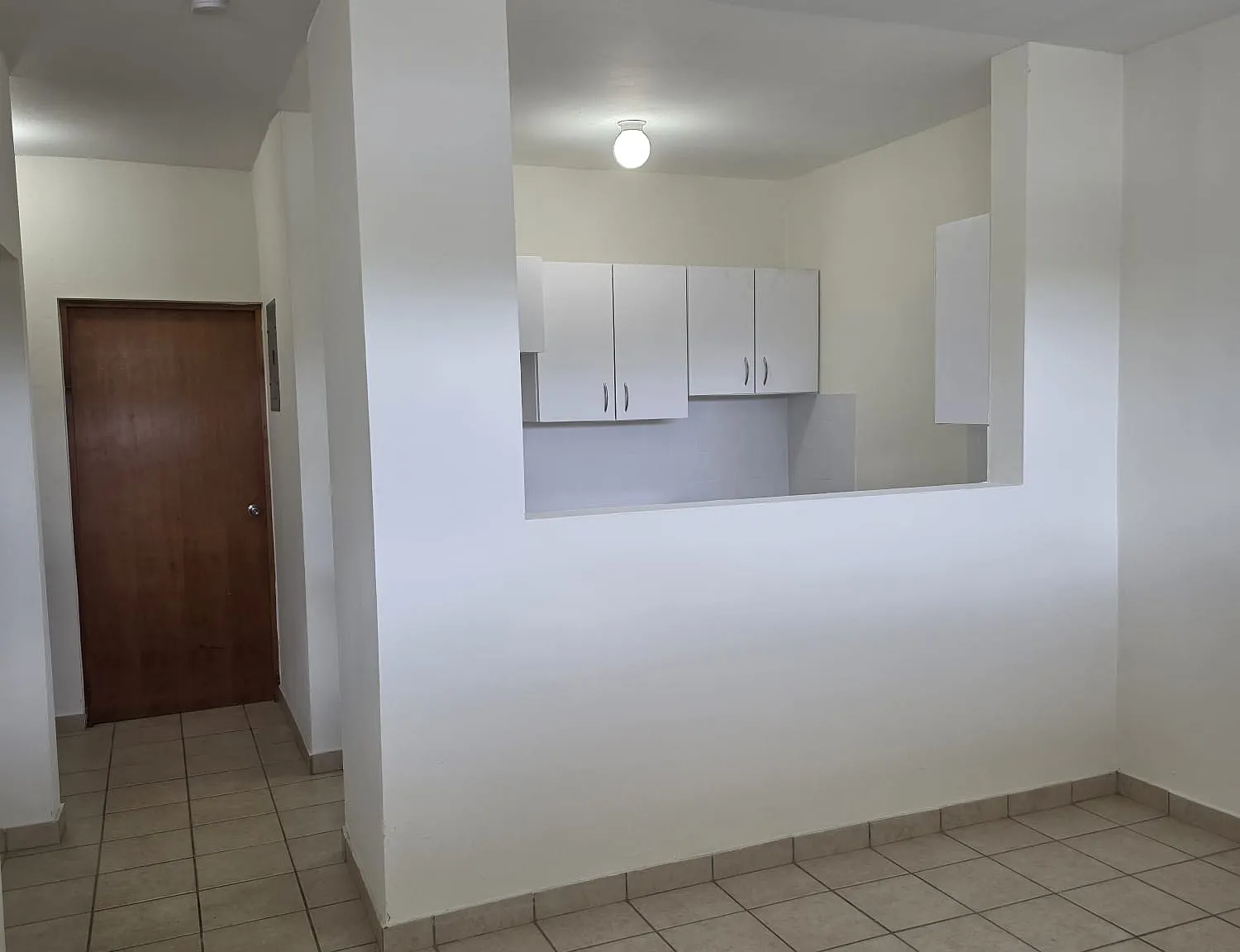 2 bed, 744 sqft, $835 — Photo 3