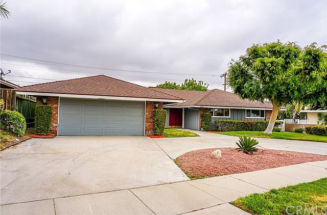 1st image of 3975 San Gabriel St