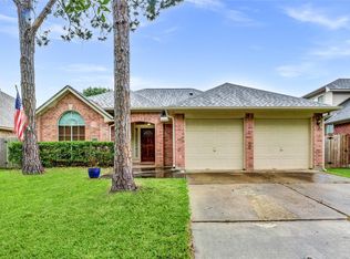1930 Diamond Brook Dr, Houston, TX 77062