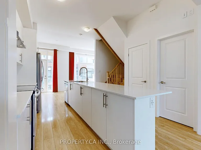 13 Mogul Rd — Photo 9
