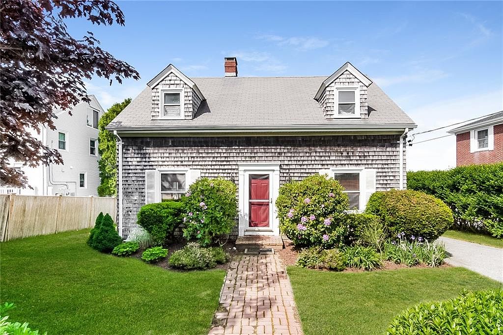 241 Tuckerman Ave, Middletown, RI 02842 Zillow