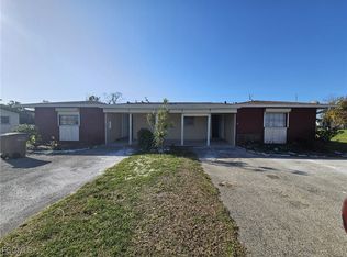 326 Palmetto Dr, Cape Coral, FL 33904