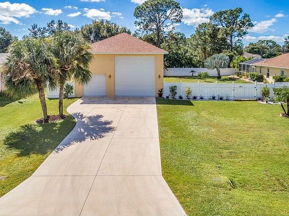 4th image of 2825 Ensenada Ln