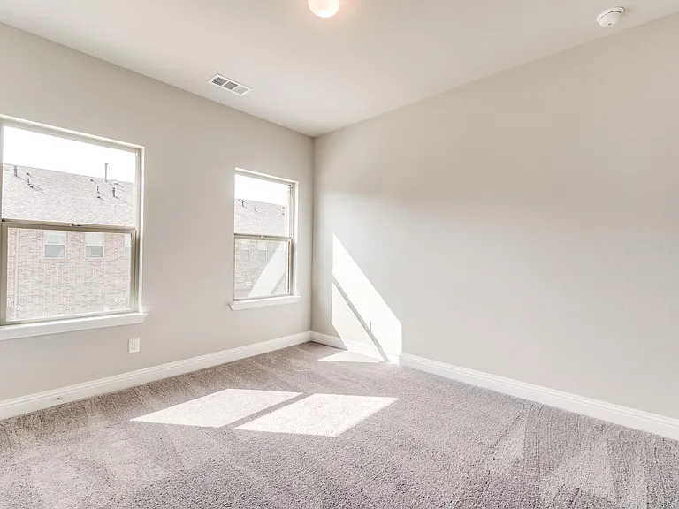 6148 Blythe Dr — Photo 23
