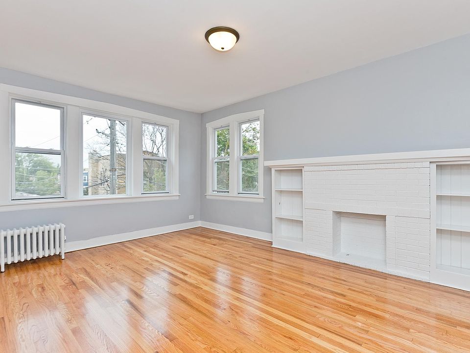 1st image of 4139 W Leland Ave #2