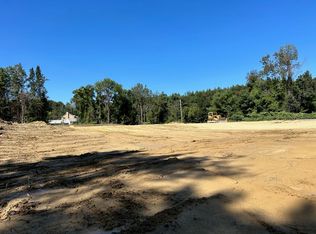 40 Cross Rd #1, Hooksett, NH 03106