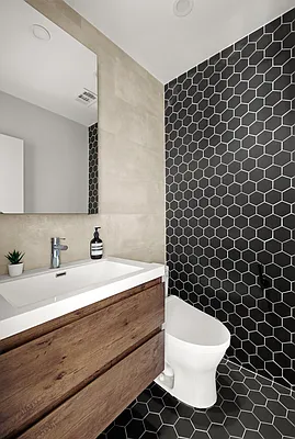Bathroom, photo 1