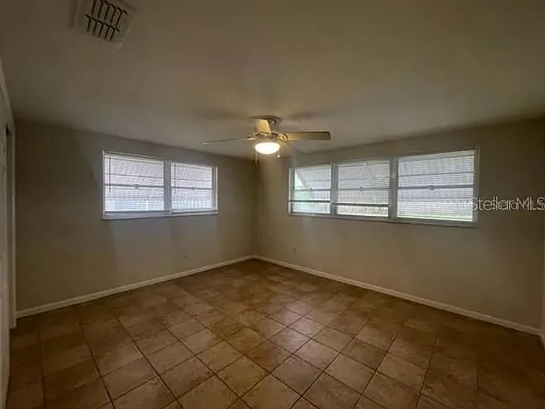 1305 Carr Dr — Photo 9