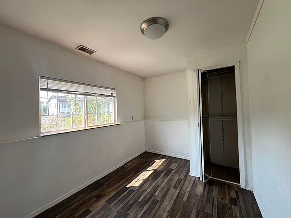2nd image of 1254 Red Pine Way