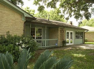 1611 3rd St, League City, TX 77573