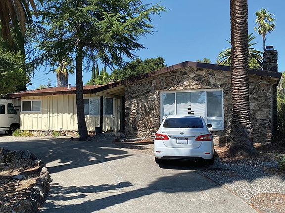 3rd image of 44 Kirk Ave
