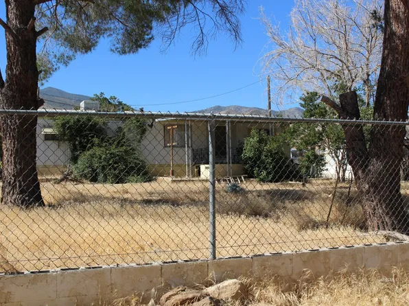 10350 Miller Ln, Weldon, CA 93283