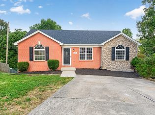 119 River Oak Dr, Frankfort, KY 40601
