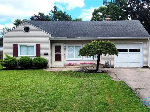 5060 Adella St, Toledo, OH 43613