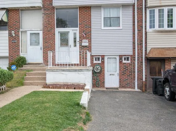 4207 Fairdale Rd, Philadelphia, PA 19154