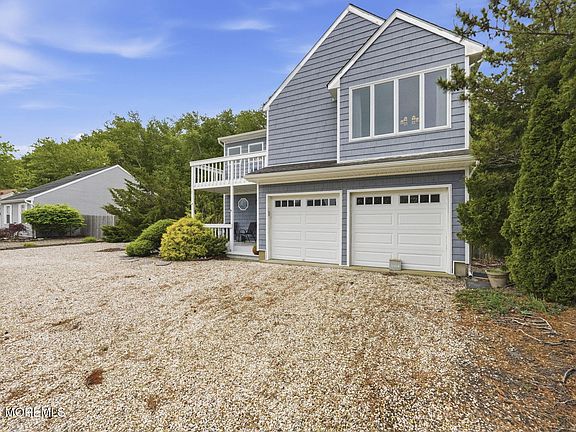 2nd image of 212 Timberlake Drive