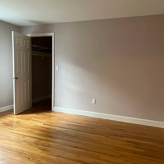 12 Lois Ln #12 — Photo 13