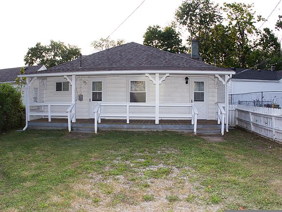 2nd image of 3026 Azelda St