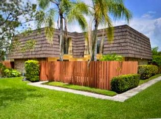 5742 SE Windsong Lane, Stuart, FL 34997