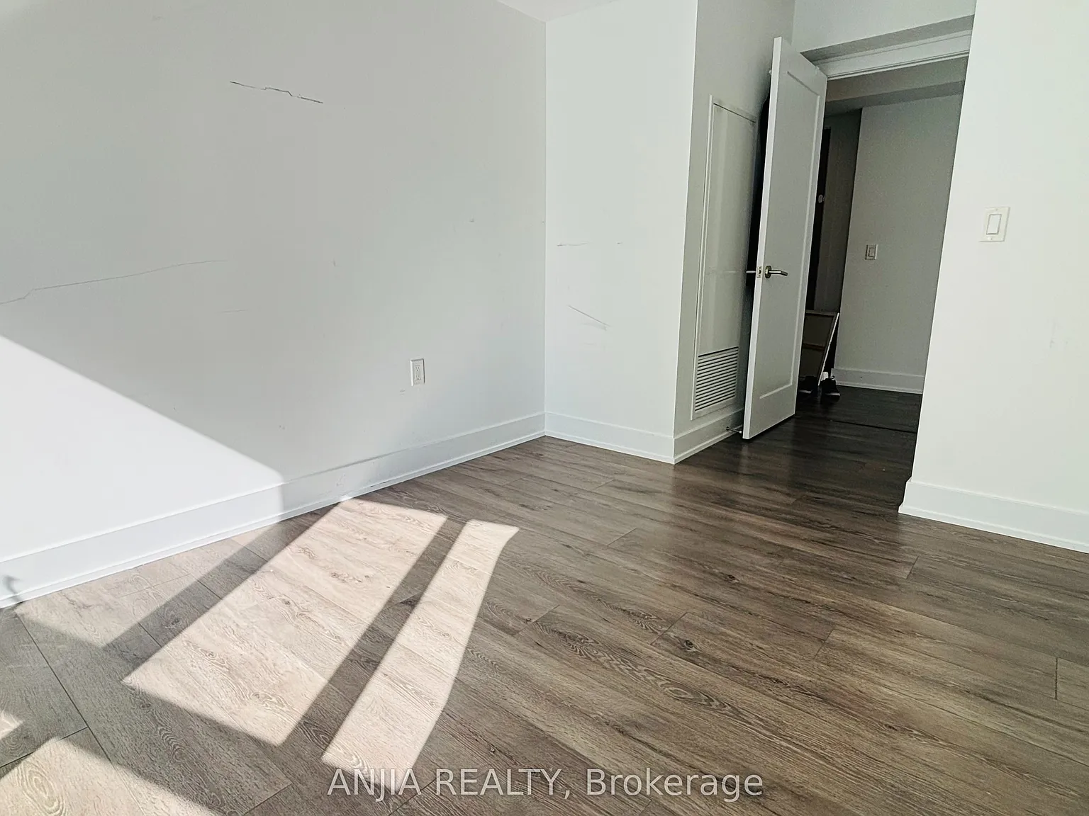 2 bed, $3,300 — Photo 3