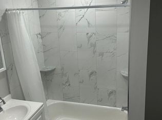 6200 Vine St #2F, Philadelphia, PA 19139
