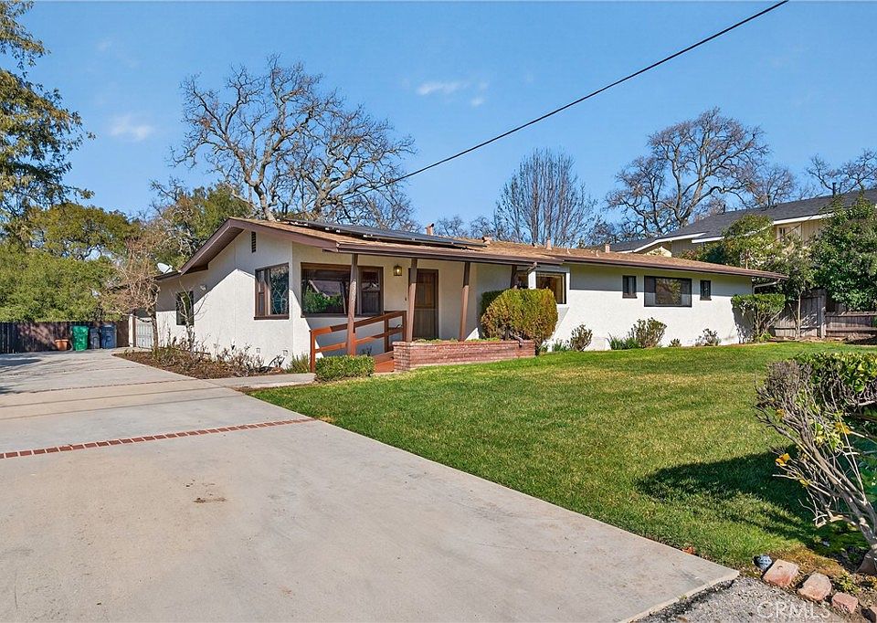 1st image of 8355 San Andres Ave